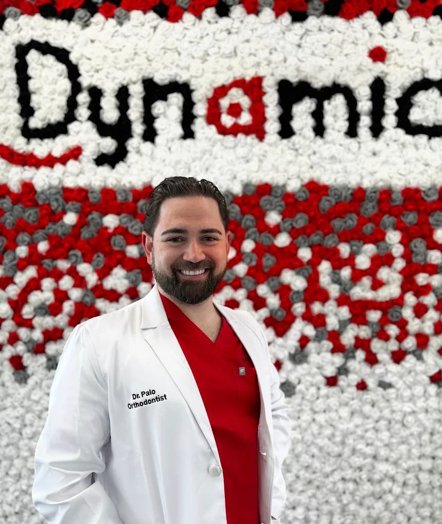 Dynamic Smiles hero dr palo