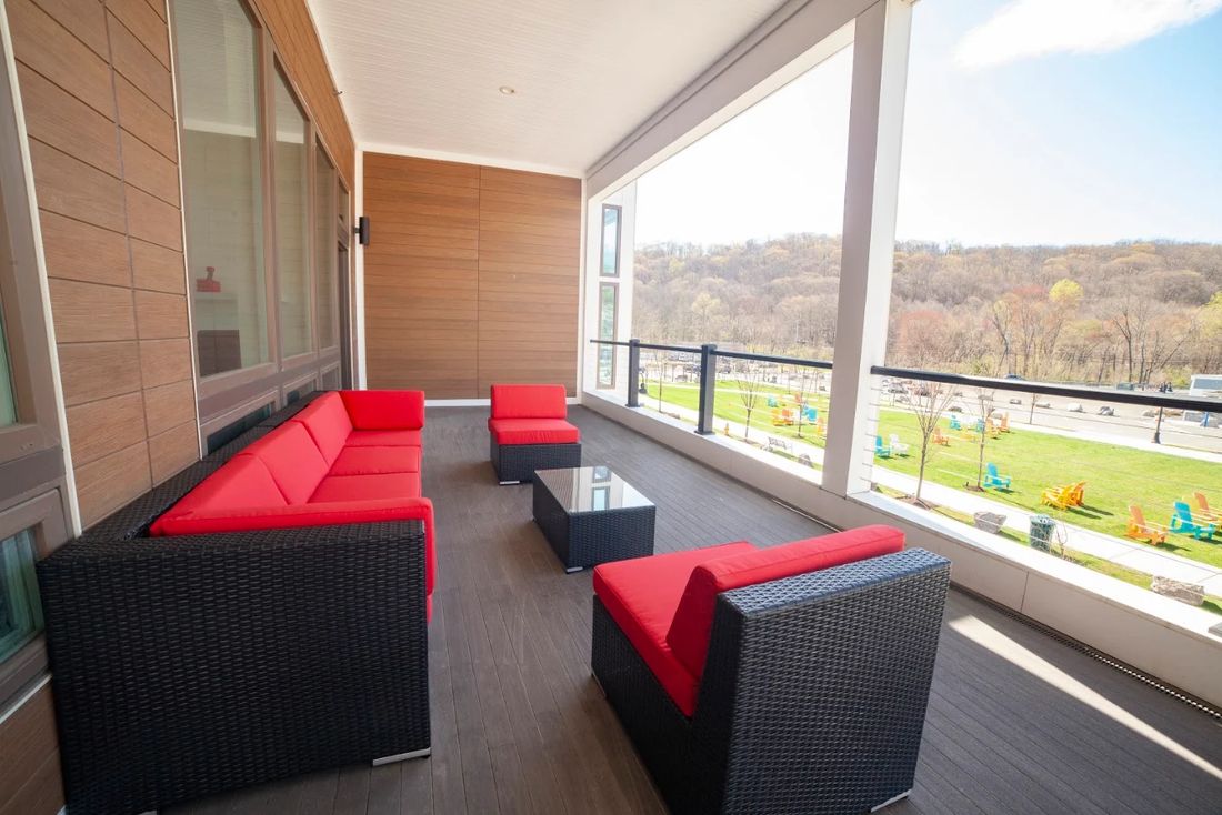 Dynamic Smiles office balcony
