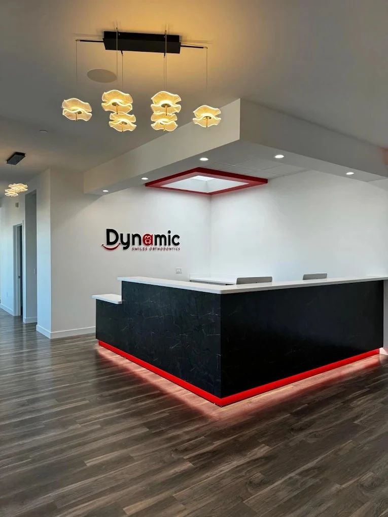 Dynamic Smiles office reception